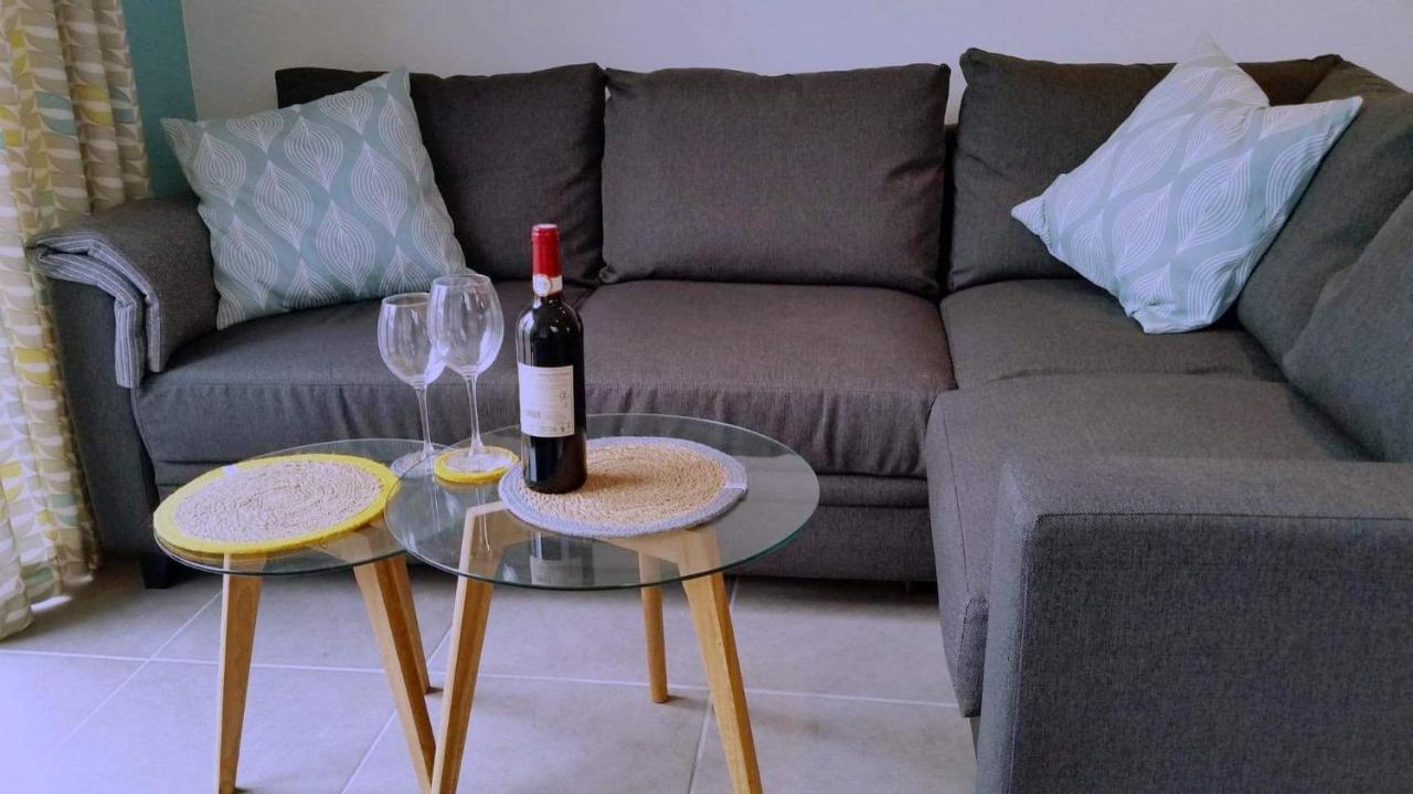 Stones Throw Studio Apartment Bude Cornwall Exterior foto